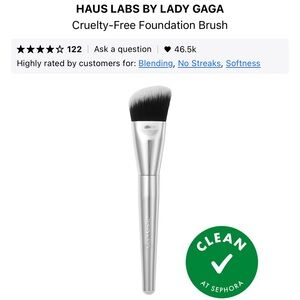 Haus Labs Foundation Brush w/ Box Included